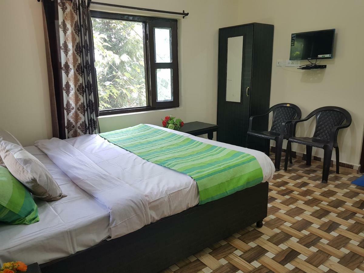 Aditya Homestay דלהאוזי מראה חיצוני תמונה