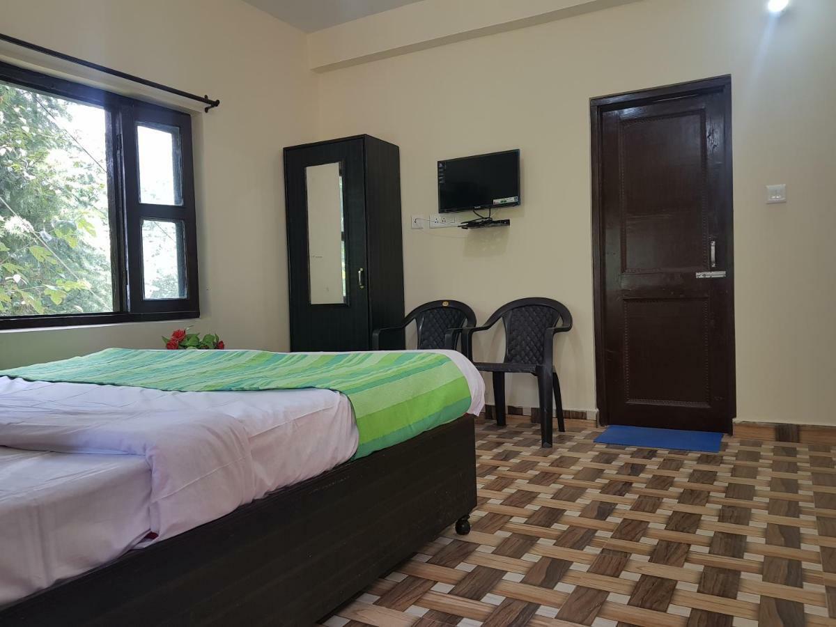 Aditya Homestay דלהאוזי מראה חיצוני תמונה