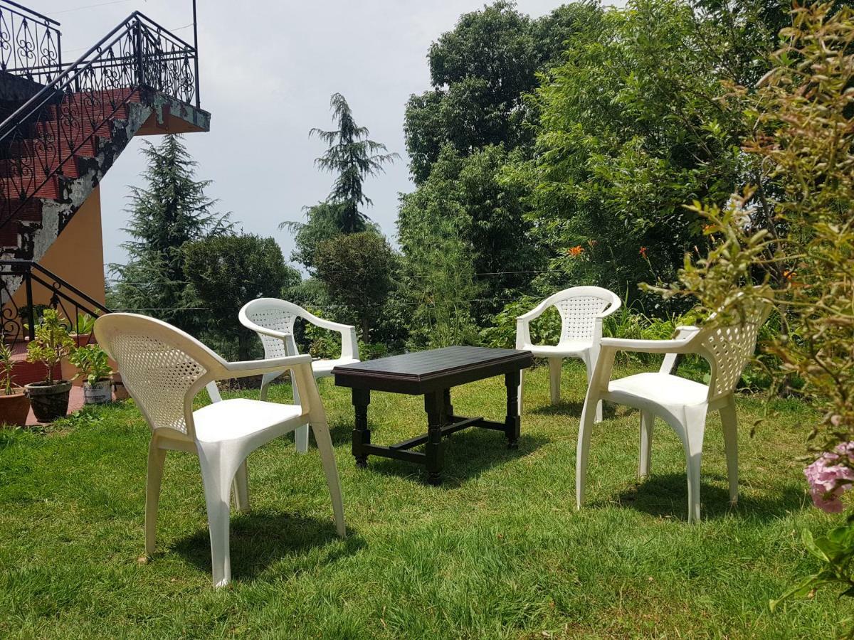 Aditya Homestay דלהאוזי מראה חיצוני תמונה