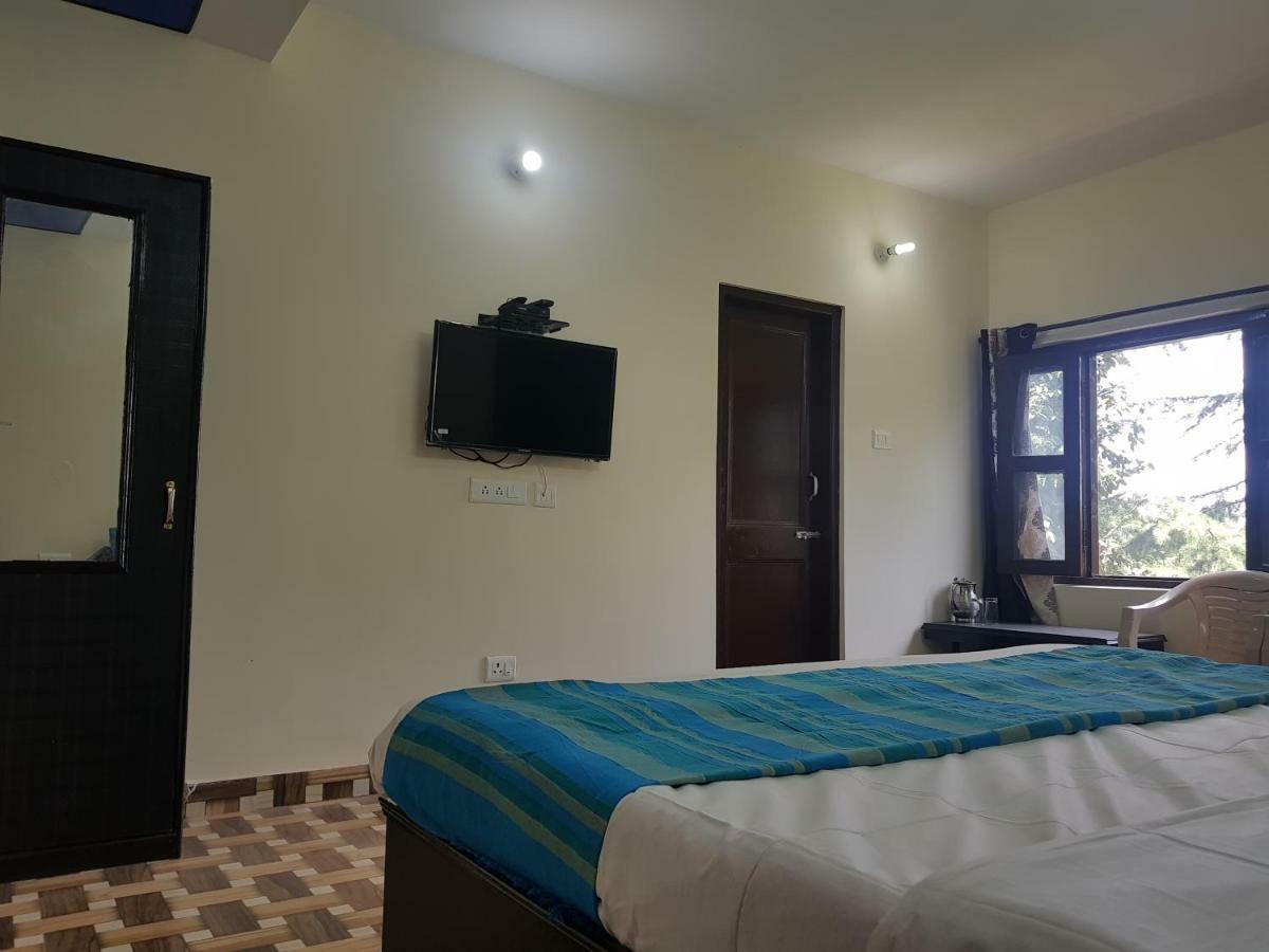 Aditya Homestay דלהאוזי מראה חיצוני תמונה